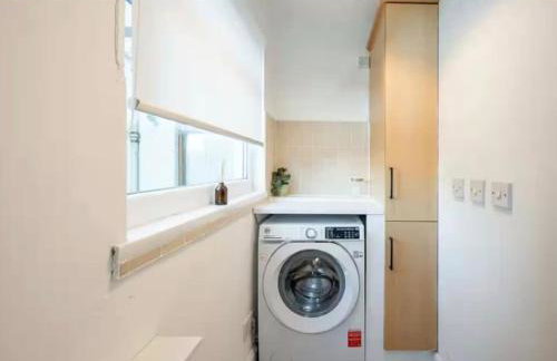 Coastal Nest - Cosy flat in Irvine town centre - 5 minute drive from beach - Foto 4