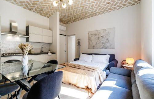 Chiara Apartment 6 guest - Train Station - Parking - Foto 29