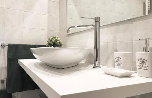 LG LAKE - Boutique apartments and rooms - - Foto 37