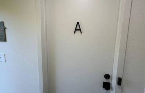 Downstairs UO, Autzen, Amazon Pk - Foto 5