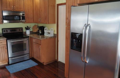 My Happy Place - Gorgeous and Great Location! - Foto 19