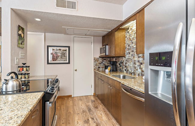 Fort Marcy Hotel Suites by All Seasons Resort Lodging - Foto 67