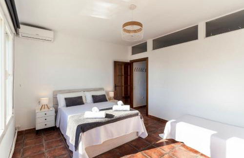 Blue House I Pool I Art I BBQ I Peace I Relax - Foto 10