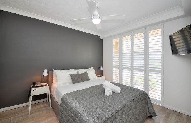 San Mateo on Broadbeach - Photo 6