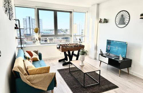 Convenient Contractor & Family Stay - 5 Guests, Pets Welcome, Parking Included! - Photo 64