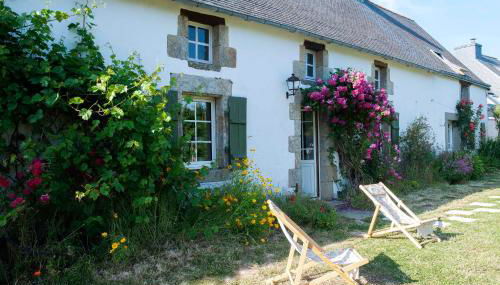 La Longère de l'Amiral c'est au choix la Maison de l'Amiral jusqu'à 10 personnes ou le Carré de l'Amiral jusqu'à 4 personnes - Foto 1
