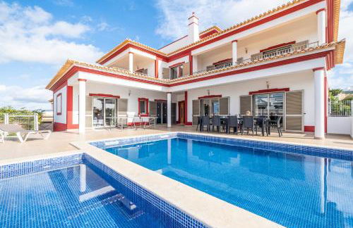 Villa Aica - BY BEDZY - Foto 1