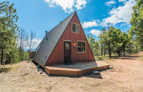Slope Summit Rustic A-Frame Cabin w Scenic Views - Photo 30