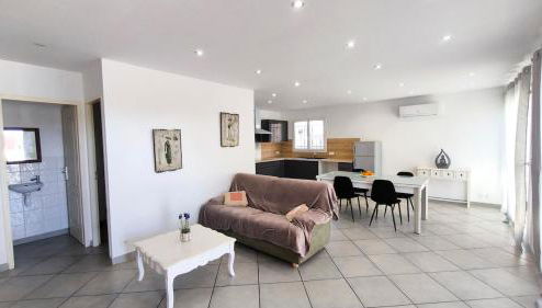 Maison tout confort belle terrasse sud - Foto 1