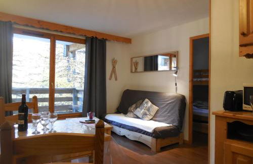 Ecrin des neiges vars appt 4 ou 6 personnes 100 mètres des pistes - Foto 2