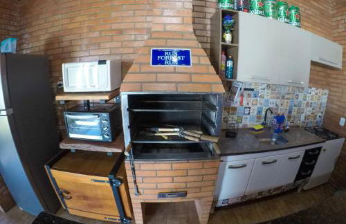 Casa Victour, localização privilegiada - Foto 27