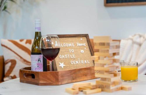 Artisan Oasis-hot Tub Fire Pit 8bd Whole House - Photo 9