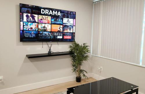 Cozy Suite at Towson Center - Foto 31