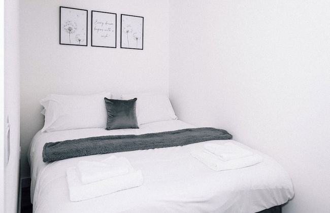 Stunning 2-bed Apartment in Banbury - Foto 4