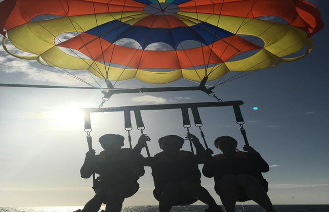 Parasailing to Boracay - Photo 5