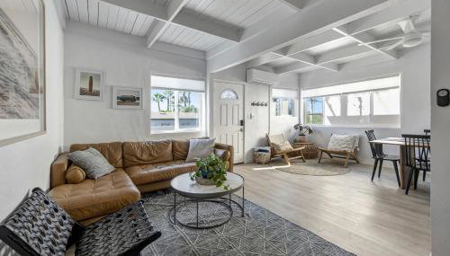 Village District! Cleo Beach! 5 Min Walk to DTWN! - Foto 1