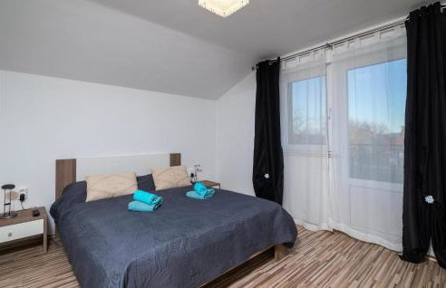 Amazing Apartment In Krsan With Wifi - Photo 22