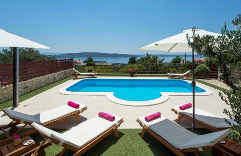 Holiday home Magic view with private heated pool - Photo 8