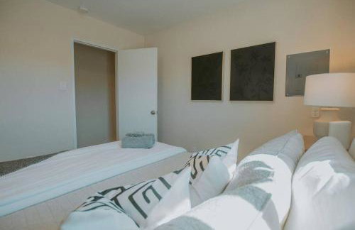 Casa Urbana-Close to Downtown-Hot Tub-Pet Friendly-No Pet Fees! - Foto 29