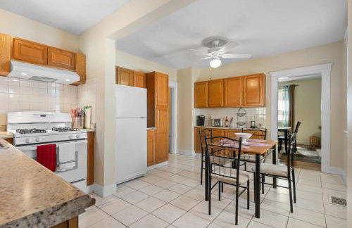 UNH Home Base 10 minutes from beach - Foto 1