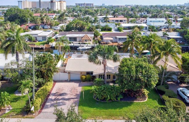 Waterfront Villa Private Pool! - Foto 50