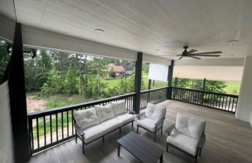Waterfront house on Sam Rayburn - Sleeps 23! - Photo 3