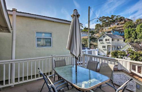 Tropical Island Escape with Deck, Walk to Avalon Bay - Foto 17