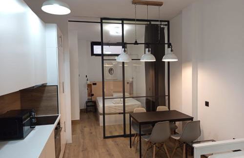 Hangar 18 - II - Foto 5