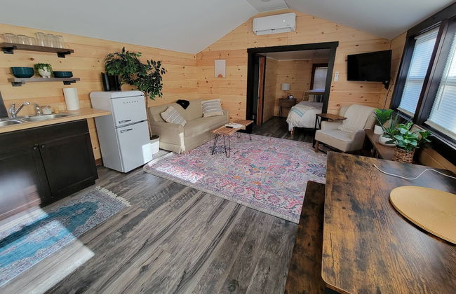 Travelers Haven - Photo 17