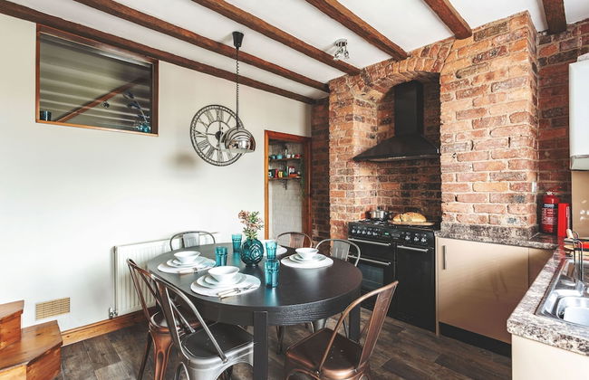 Host Stay 44 Wellington Street - Photo 10