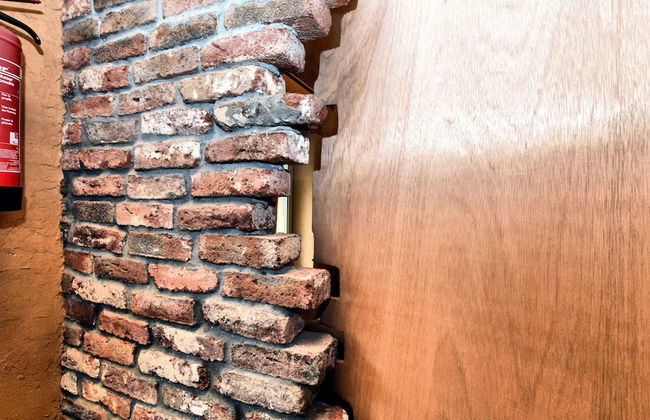 Relaxing Retreat Near Forests - Photo 4