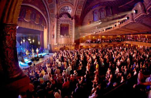 Theatre Retreat 2 Bedroom Loft - 1 Blk from Theatres - Foto 36