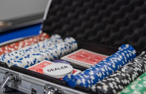 5 Bedroom 3200 Sq Ft House for Downtown Travelers - Photo 56