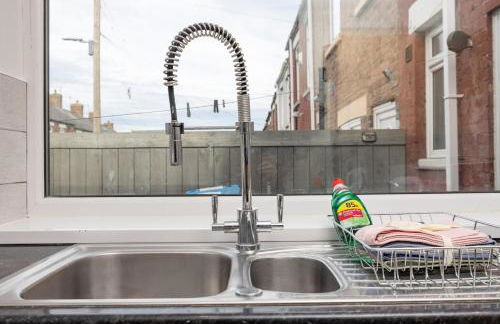 Cosy 3-BR Home in Seaham not far from the beach - Photo 27