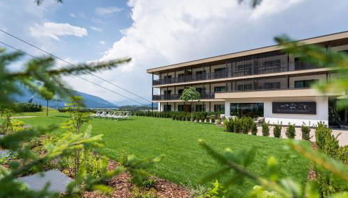 K1 Mountain Chalet - Luxury Apartements - Foto 1, Garden view