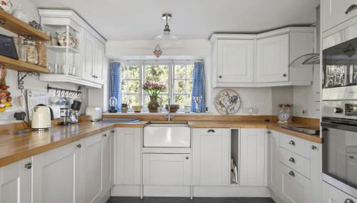 Thatched Cottage & Tranquil Gardens Gated Parking - Foto 2