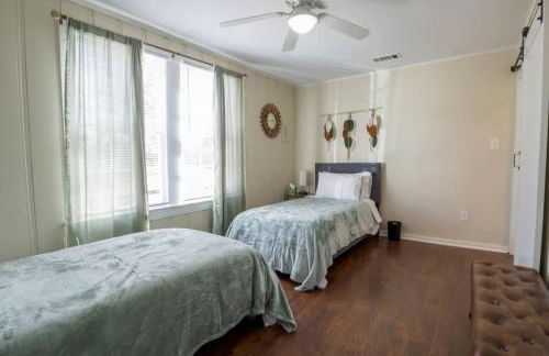 Backyard Beauty Bungalow in Jackson - Foto 14