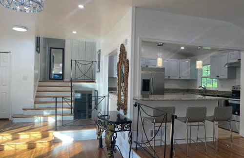 Entire 5 Bedrooms Home near DC and Metro - Foto 37