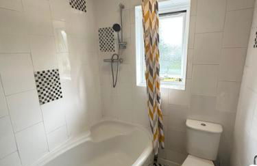 The comfort House - Cosy 3 Bedroom house - Foto 11