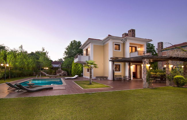 Olympus Villas - Foto 1