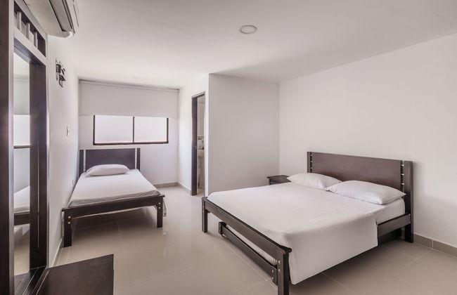 Aparta Hotel Roca Marina - Photo 11