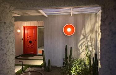 Aerhaus - Mid-Century Oasis - Foto 22