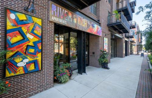 City View Designer Elevator Covered Parking - Foto 33