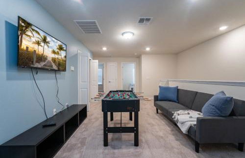 Modern Townhome with Resort Amenities - Foto 17