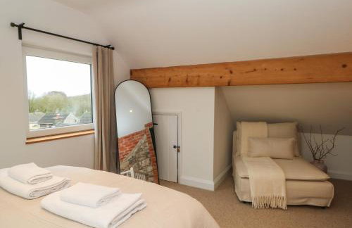 The Warren - Photo 22