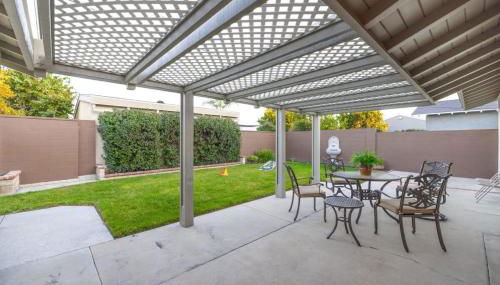 Marbella Lane - Charming 4BR Bungalo for Relaxing Retreat - Foto 3