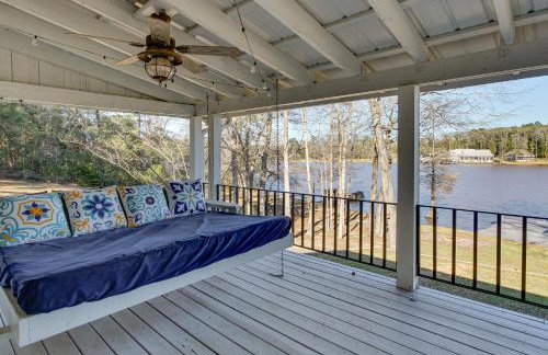 Tranquil Gantt Lake Home w/ Deck & Patio! - Foto 31