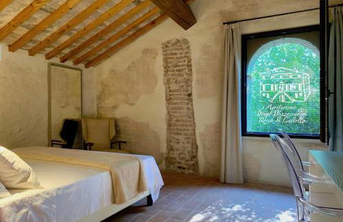 Agriturismo Borgo Buzzaccarini Rocca di Castello - Photo 49