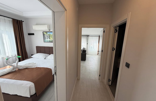 ALTINAY HOTEL - Photo 24