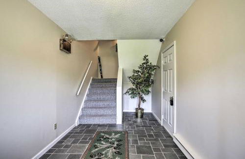 Peaceful Catskills Condo with Deck and Mountain View! - Foto 18